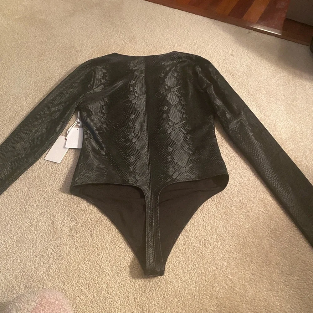 Good American size 2 (us size medium) thong bodysuit NWT - Picture 8 of 11